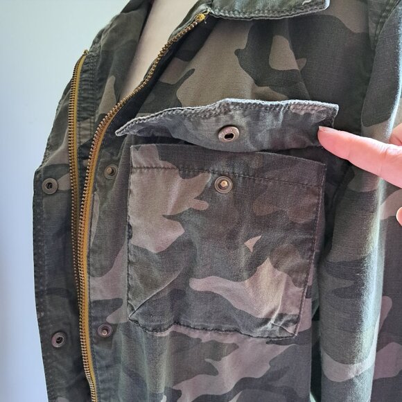 GUC Old Navy L green camouflage army jacket cargo utility chore camo - Picture 7 of 16